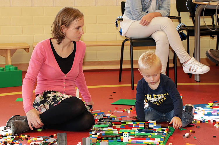 LEGO speelmiddag door Speeltuinvereniging Speelvreugd_30